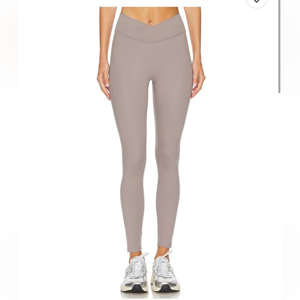 437 High-Rise V Legging in Clay